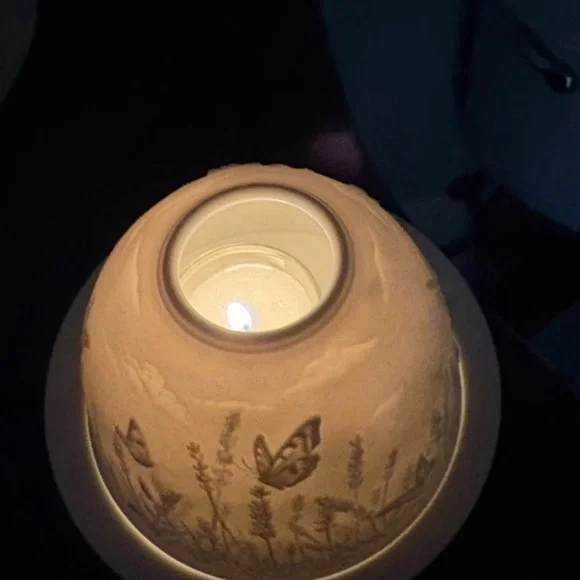 Butterfly and Floral Ceramic Candle Holder - Picture 2 of 3